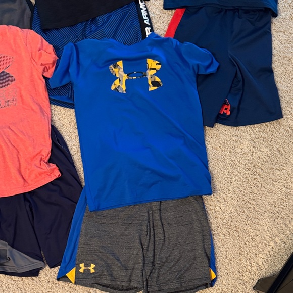 Under Armour Kids' sets - 7 sets, 14 pieces size Youth Medium - Picture 6 of 10